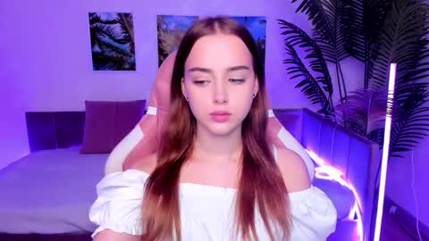 Emily  online show from October 9, 8:42 am