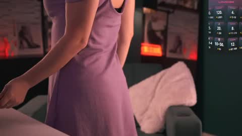 Jasmine online show from April 16, 1:11 pm