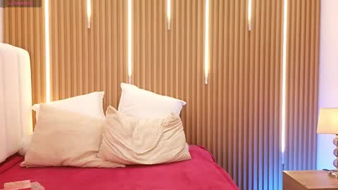 Sensual Kim77 online show from March 17, 12:54 pm