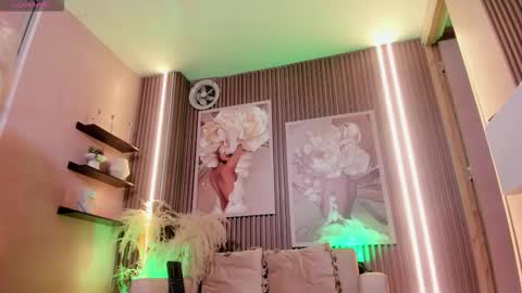 sensual_shanel online show from March 18, 2:28 am