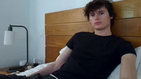 Cam online show from February 25, 11:04 pm