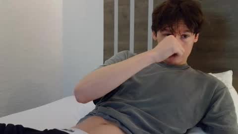 Cam online show from December 3, 12:31 am