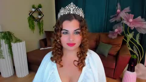Snapshot of sensualcharisma chatting on September 29, 5:23 pm Becca online show from September 29, 5:23 pm