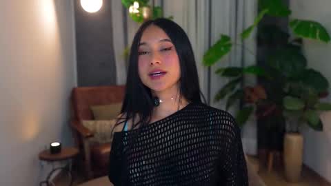 Maria- OF sensual bee online show from March 7, 2:11 am