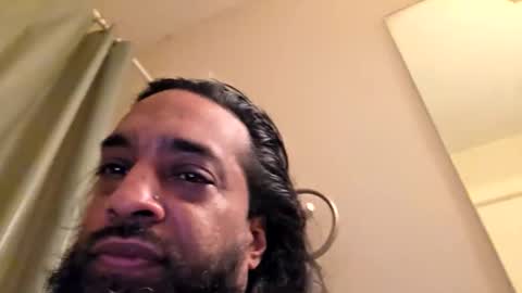 serani02 online show from April 4, 11:39 am