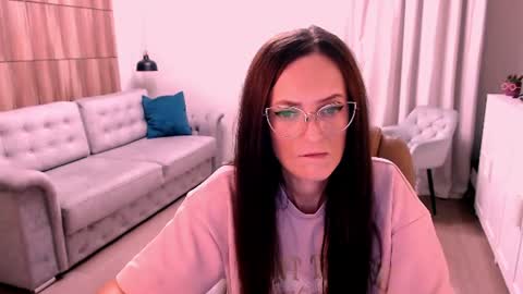 Serena online show from August 7, 10:13 am