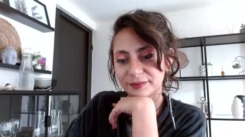 Snapshot of serena_xyz chatting on September 15, 7:37 pm Serena Xyz online show from September 15, 7:37 pm