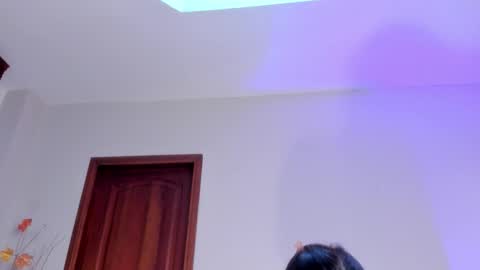 serenaaveline online show from November 30, 1:56 am