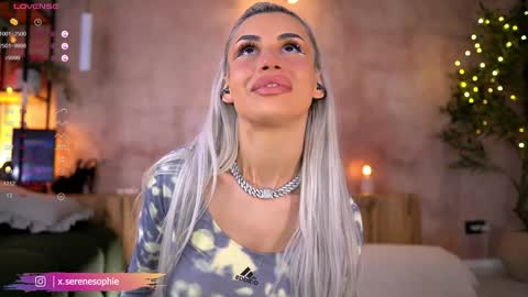 Serene Sophiex online show from November 6, 10:13 pm