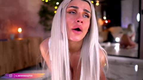 Serene Sophiex online show from February 3, 2:53 am