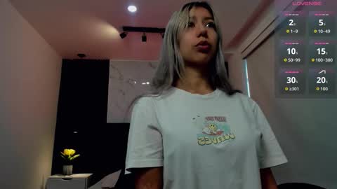 Serene online show from November 7, 11:56 am