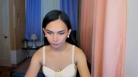 serene_xxx online show from July 15, 2:28 am
