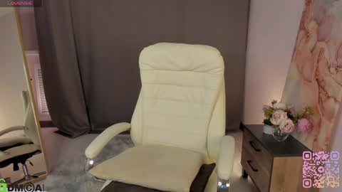 Serinella online show from April 7, 12:29 pm