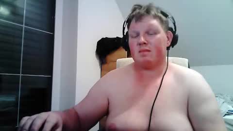 setcuna online show from April 19, 7:16 pm