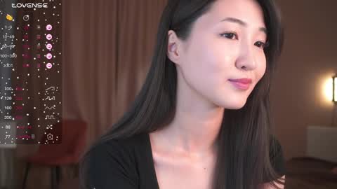 Sana online show from April 2, 2:35 pm