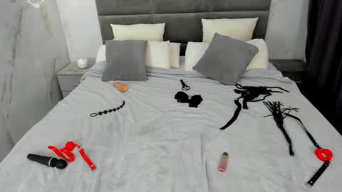 sex_puma online show from November 12, 5:48 pm