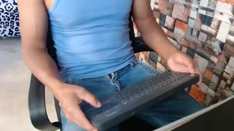 arnold online show from November 2, 2:06 pm