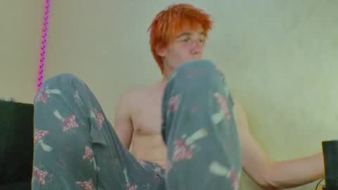 Big Cock online show from June 19, 8:15 pm