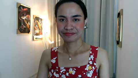 lara online show from June 30, 12:15 pm