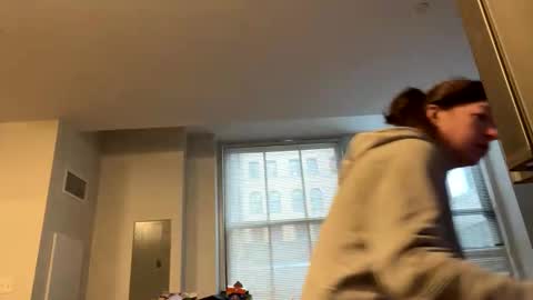 sexislitpuss69 online show from February 12, 12:33 pm