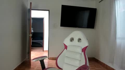 SARA    online show from February 28, 3:26 pm