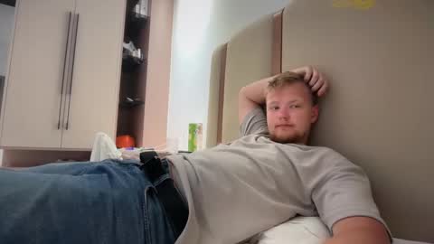 Max Leman online show from February 21, 8:23 pm