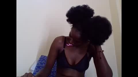 sexxy_liney online show from February 25, 10:31 pm