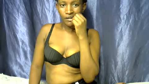 sexxy_nisa online show from May 25, 6:19 am
