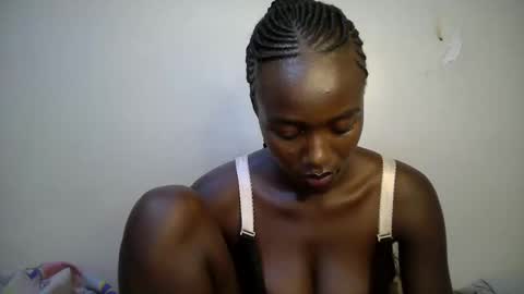 sexy_alia1 online show from February 13, 7:39 pm