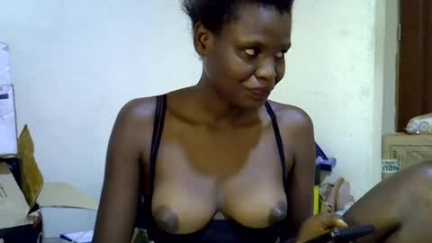 sexy_aliyahh online show from June 24, 7:15 am