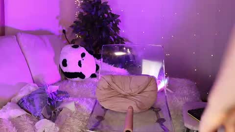 Lina online show from February 23, 6:38 am