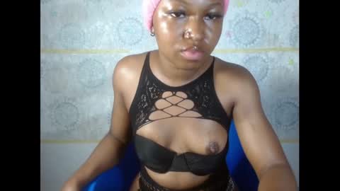 sexy_bluey247 online show from September 15, 2:24 am