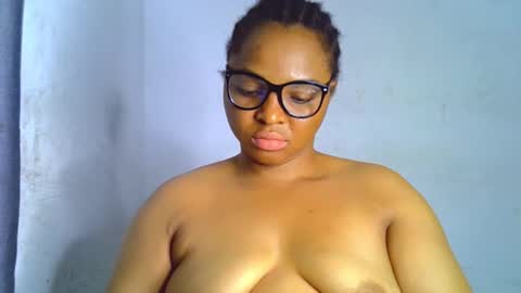 Clara online show from November 11, 2:36 am