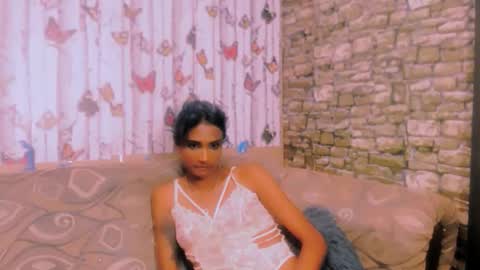 sexy_indian0009 online show from December 16, 9:32 pm