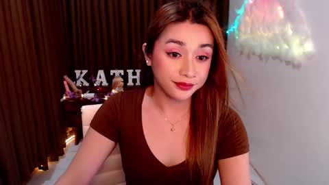 Snapshot of sexy_kitty699 chatting on October 23, 2:13 am Kathy online show from October 23, 2:13 am