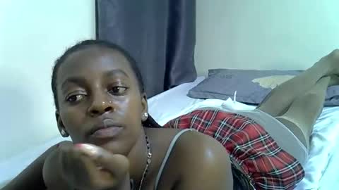 Linda online show from June 11, 12:32 am