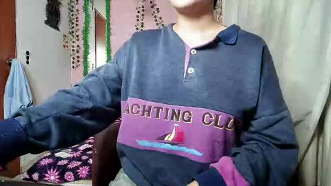 sexy lolas online show from November 22, 6:12 am