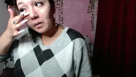 sexy lolas online show from March 1, 5:20 am