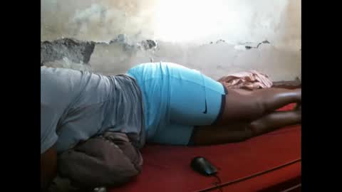 sexy_lunah online show from December 2, 4:32 am