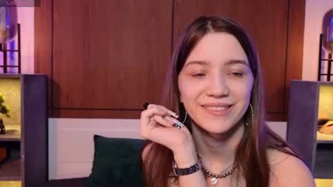 Alison online show from June 11, 11:03 pm