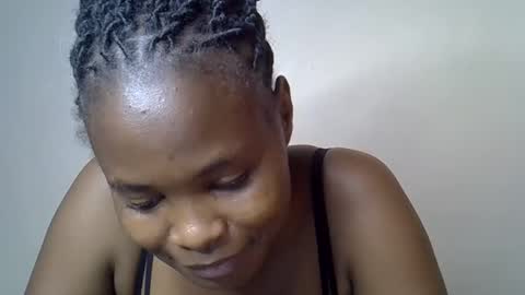 Molyne online show from April 20, 6:22 pm