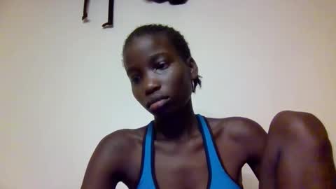 sexy_petittie online show from November 4, 9:32 am