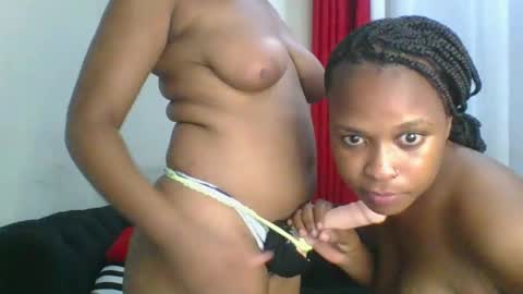 Snapshot of sexy_phee chatting on January 14, 10:55 pm sexy_phee online show from January 14, 10:55 pm