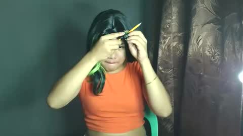 sexy_ronna19 online show from April 7, 1:13 pm