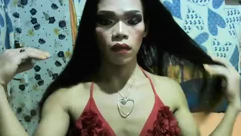 scarlet online show from June 12, 5:01 pm