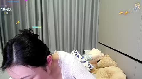 Ella online show from December 6, 8:34 pm