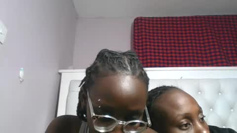 sexyary online show from July 24, 7:00 pm