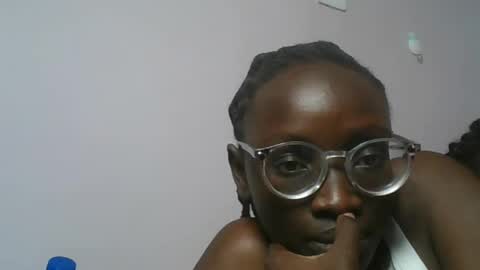 sexyary online show from July 18, 7:05 pm