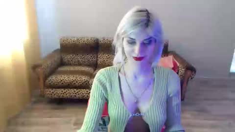 sexybeatriice online show from March 3, 1:34 pm