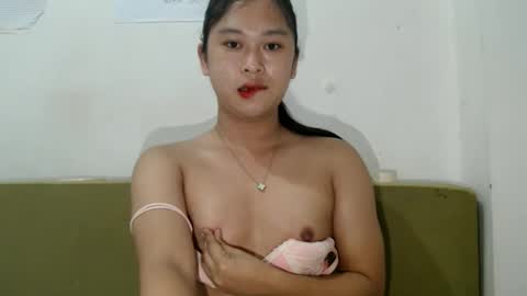 Snapshot of sexycale23 chatting on October 8, 4:02 pm hunting CALEfornian online show from October 8, 4:02 pm